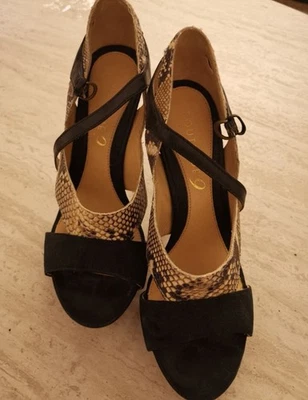 Boutique 9 Snake skin women heels EU37 - Image 1 of 4