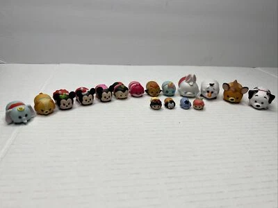 Lot of 17 Disney TSUM TSUM Vinyl PVC Figures Mixed Sizes Foto 1 de 4