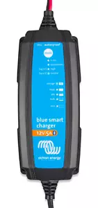 Victron BPC120531104R Caricabatteria Blu Smart IP65 12/5(1) 120V NEMA 1-15P Vendita al dettaglio - Foto 1 di 1