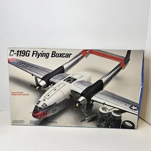 Nuovo Testors Italeri 1/72 Fairchild C-119G Flying Boxcar Air Force 675 KIT MODELLO - Foto 1 di 13
