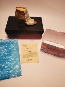 Zapato Just The Right de Raine Zapata #25173 con caja, manga y certificado de autenticidad - Imagen 1 de 9