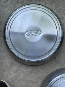 1992-2009 FORD Dog Dish ECONOLINE E250 E350 12" F2UA-1130-UA HUBCAP oem used - Picture 1 of 7