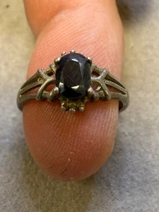 Anello Vintage Zaffiro Nero Pietra Ovale Argento Sterling 925 Moda Misura 7 6985 - Foto 1 di 4
