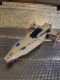 LEGO DC Comics Super Heroes Darkseid Invasion Set 76028 (no minifigures).