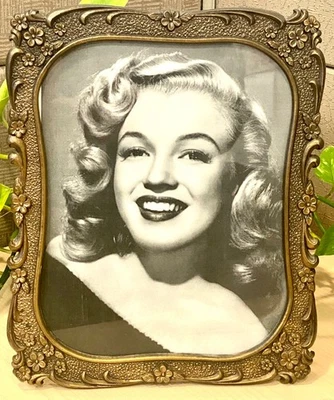 Marco de fotos victoriano vintage de latón dorado metal floral con borde de desplazamiento 8x10 Foto 1 de 4