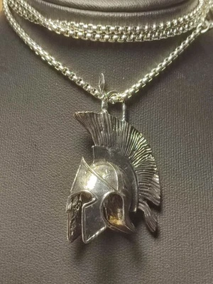 Herren Halskette in Silber Gladiator Römer Helm im Retro Design - Bild 1 von 4