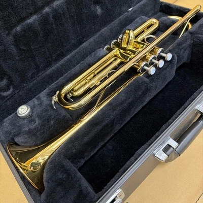 YAMAHA YTR-2330 Trumpet Standard Beginner Gold with mouthpiece Case - Image 1 of 4