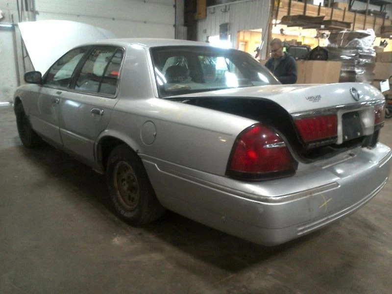 Radiator Fan Motor Fan Assembly Fits 98-00 CROWN VICTORIA 3718237 Foto 1 de 4