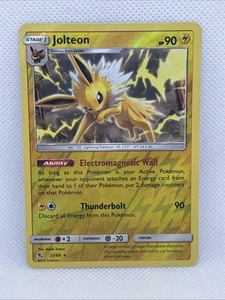 Jolteon 23/68 Pokemon TCG Hidden Fates Reverse Holo Rare Eeveelution (NM) - Picture 1 of 2