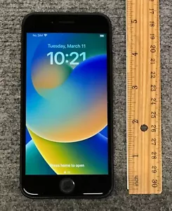 Apple iPhone SE (2nd Generation) - 64 GB - Black (Verizon) - Picture 1 of 2