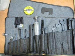 Rare Jaguar XKE E-type 4.2 Series I Complete Tool Kit TW Dunlop - Bild 1 von 10