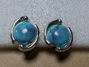 Vintage Clip On Earrings Swirl Blue Stone - Picture 1 of 2