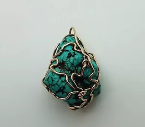 Colgante de gemas turquesa natural RAW oro rosa de 18 K Shambhala Boho - Imagen 1 de 7