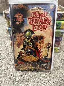 Muppet Treasure Island 1996 Clamshell VHS Jim Henson Walt Disney - Picture 1 of 7