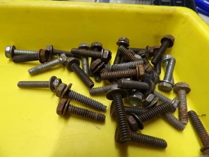 Briggs & Stratton 93414 Schraube 691621 100201 100202 Original OEM COIL BOLT - Bild 1 von 1