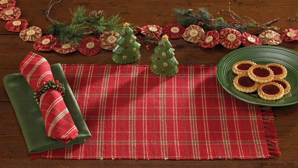 Park Designs Very Berry Christmas Placemat  OR Table Runner ~~  NEW  - Image 1 of 1