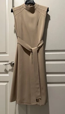 Vestido Garcia Beige Talla M  Foto 1 de 4