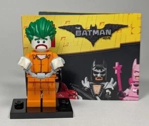 The LEGO Batman Movie - Joker (Arkham Prison) LEGO Minifigure CMF 70900 - Picture 1 of 6