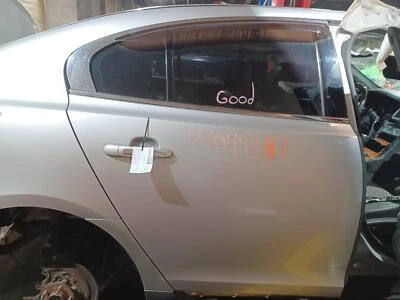 Used Rear Right Door fits: 2013 Lincoln Mks tinted glass R. w/lower side mouldin - Image 1 of 4