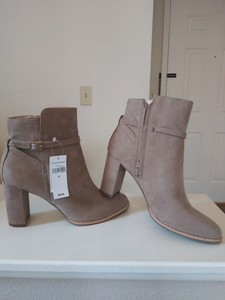 banana republic low block heel bootie