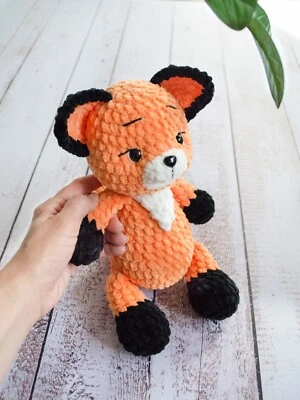 Brinquedo de pelúcia raposa mão de bebê crochê brinquedo de pelúcia animal da floresta brinquedo unissex - Imagem 1 de 4