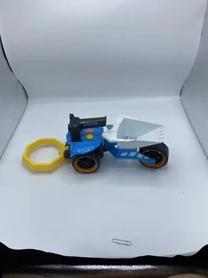 🔎Find TREASURE! Video Shows Works!! MATCHBOX Treasure Truck Has Metal Detector - Image 1 of 4