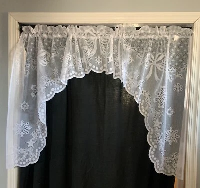 White Lace Christmas Valance Curtain 40"Wx36"L With Snowflakes & Bow Design Wind - Image 1 of 4