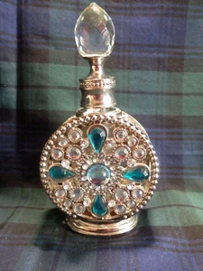Stunningly beautiful silver tone metal scent bottle with blue and clear crystals - Picture 1 of 3