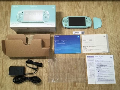 GD9254 Tested Working - PSP-2000 MINT GREEN BOXED SONY PSP Console Japan - Image 1 of 4