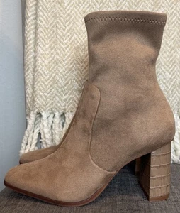 Dolce Vita Size 10 Taupe Petya Block Heel Bootie NEW - Picture 1 of 12