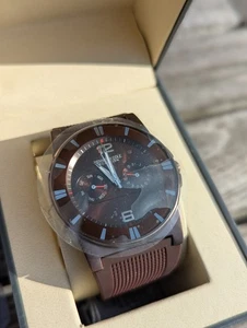 Kenneth Cole Reaction Herrenuhr braun neu verpackt mit Etikett UK (braucht Batterie!) - Bild 1 von 6