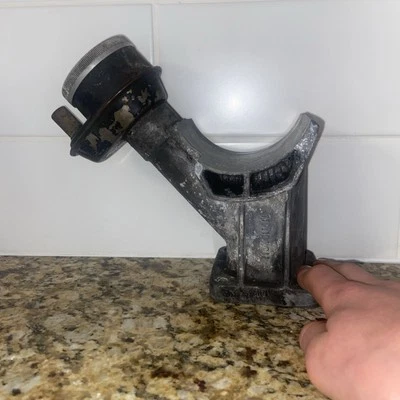 Soporte generador Volkswagen Super Beetle 1971-1979 VW.  Original OEM Foto 1 de 4