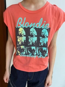 DAYDREAMER Blondie Grafik Sunday Girl Pfirsich Echo Grafik Band Shirt Gr. XL - Bild 1 von 7