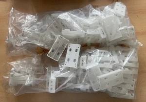 LARGE QUANTITY of D size Battery Holders for 4 batteries S27 - Picture 1 of 6