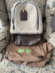 Louis Vuitton Marc Newson Monogram Shearling Rucksack Braun mit Originalbeleg - Bild 1 von 12