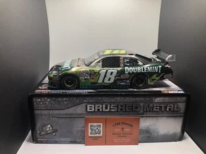 KYLE BUSCH #18 2010 DOBLE MENTA CEPILLO METAL 1/24 - Imagen 1 de 22