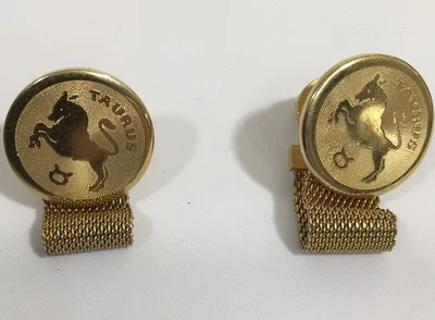 Dante Cuff Links Taurus Zodiac sign Gold tone mesh Wrap around Vintage 70s - Image 1 of 4