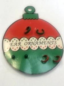 Pendientes de Navidad de colección en una bola de Navidad adorno tarjeta de tienda parisina - Imagen 1 de 4