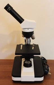 High Quality Biological Microscope with LED Light, Brand New Boxed, Low Price - Foto 1 di 12