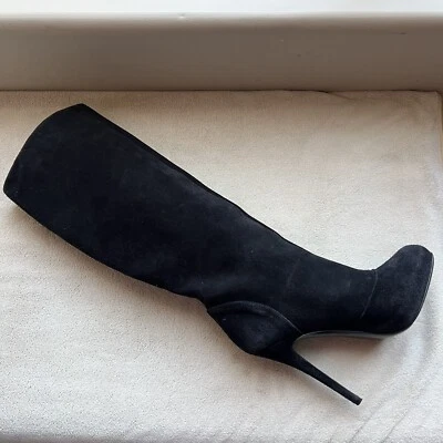 Botas clásicas Vera Wang lavanda negras gamuza hasta la rodilla tacón de aguja para mujer 8 M Foto 1 de 4