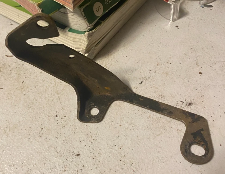 1969-1972 Chevrolet GM Nova Small Block Accelerator Cable Bracket 2 barrel carb Foto 1 de 4