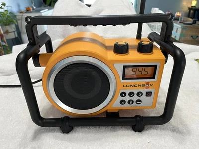 Sangean LB-100 LONCHERA AM/FM Radio Digital Pantalla LCD Probada ¡¡MUY LIMPIA!!! Foto 1 de 4