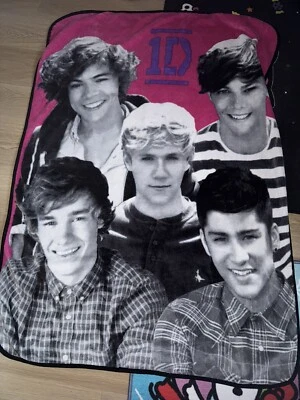 One Direction 2012 Plush Throw  - Image 1 of 4