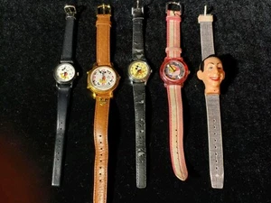 Lote de relojes vintage Disney MICKEY MOUSE Tweetie Bird PeeWee - Imagen 1 de 3