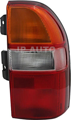 For 2001-2003 Suzuki XL-7 Grand Vitara Tracker Tail Light Passenger Side - Image 1 of 4