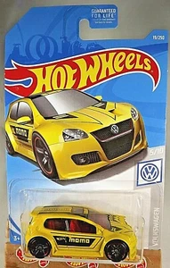 2019 Hot Wheels #19 Volkswagen VOLKSWAGEN GOLF GTI Yellow Variant - Momo Tampo - Picture 1 of 4