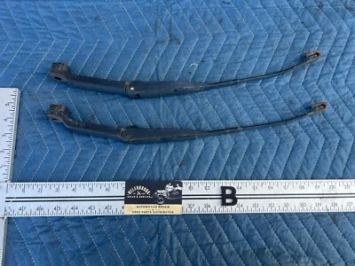 2003-2006 Honda Element DX Windshield Wiper Arms LR RH Left Pair OEM #1668CN - Image 1 of 4