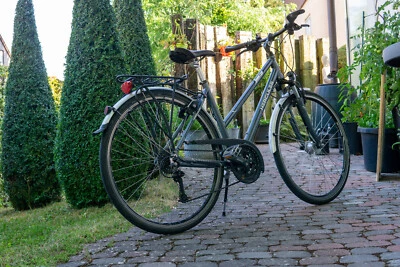 Hercules Trekking 27HS Damenrad 48 cm Hydraulikbremsen Nabendynamo - Bild 1 von 4