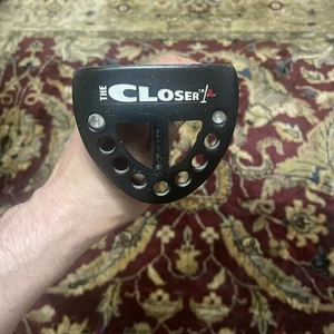 Putter - Picture 1 of 7