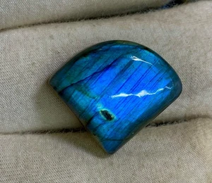 High Top Quality Natura Labradorite Gemstones Cabochon Blue Fire Fancy 18X19 MM - Picture 1 of 24